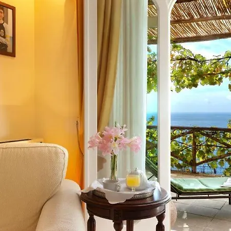 Sleeps 6 Pool Air Con Wifi *