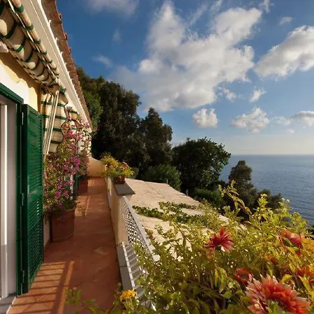 Sleeps 6 Pool Air Con Wifi * Praiano