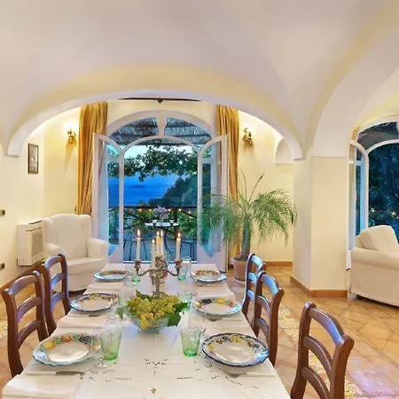 Sleeps 6 Pool Air Con Wifi Villa